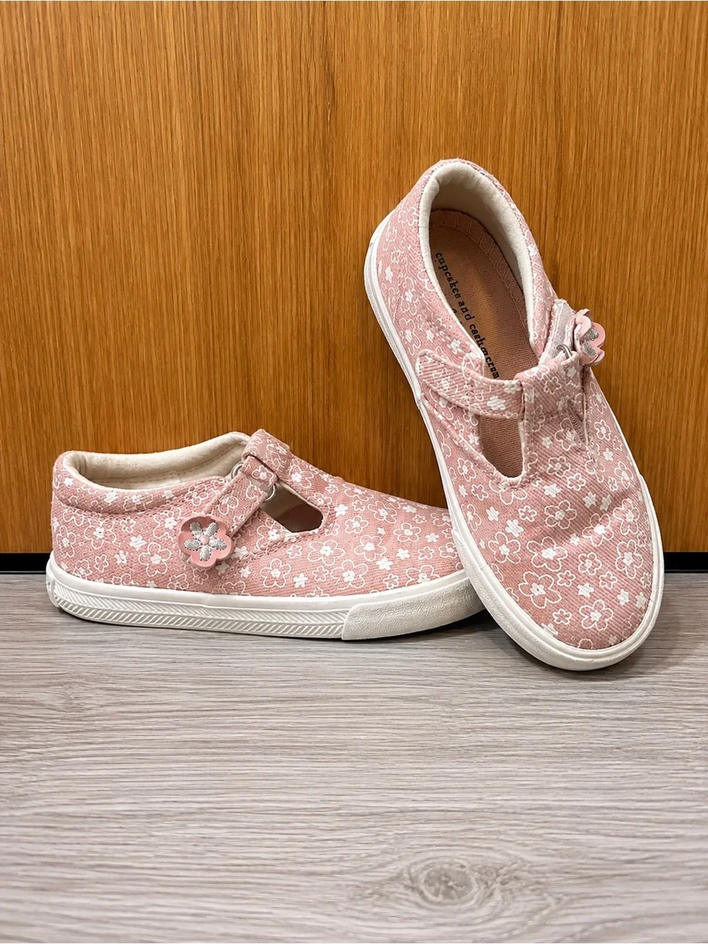 Cupcakes & Cashmere Girls Pink Floral Mary Jane Shoes Slip On Flower Size 10